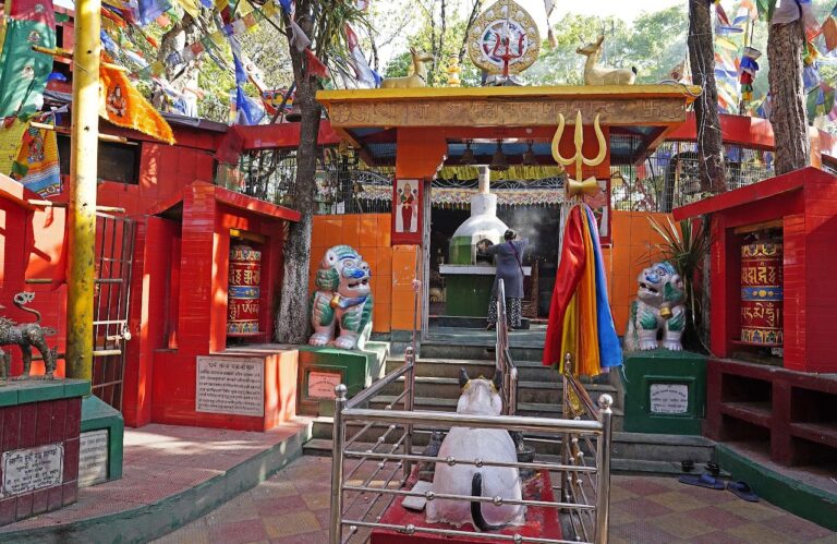 mahakal temple darjling